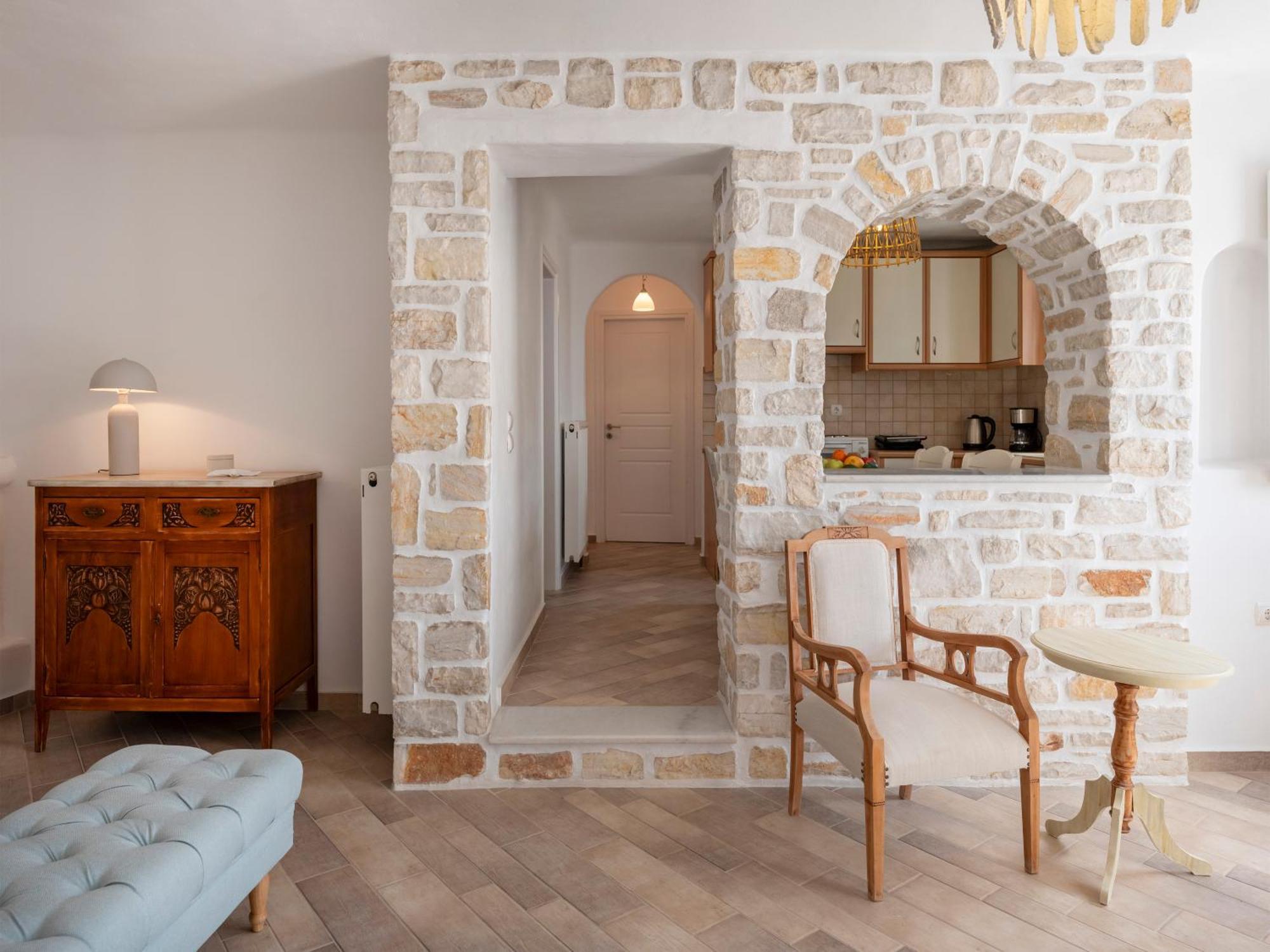 Valeli One Naousa (Paros)